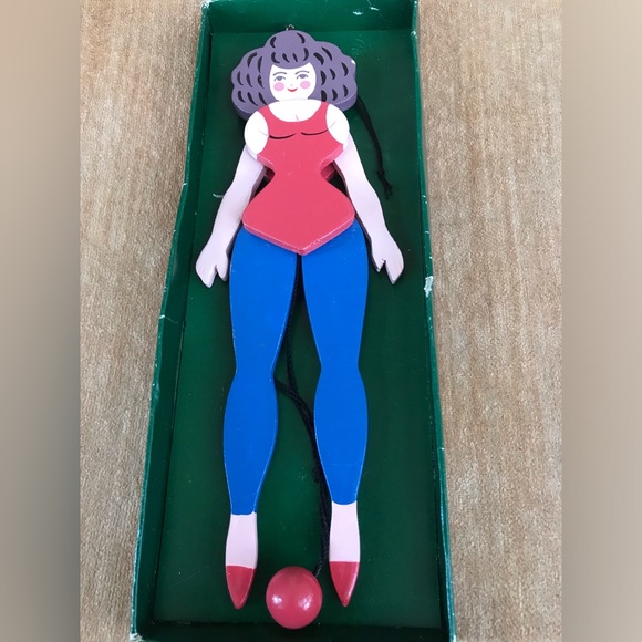 Vintage Wooden Pull String Toys - Picture 2 of 9